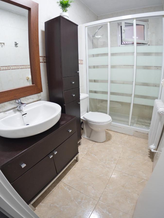 Bonito Piso Villafria Oviedo Buitenkant foto